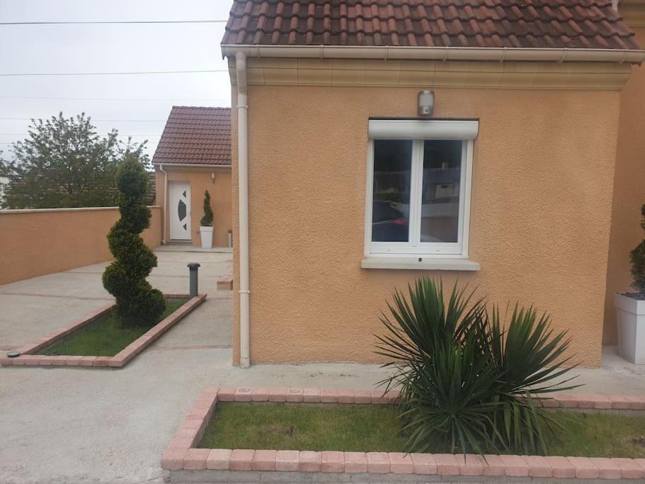 Apartment Fleur D'or Proche Rer C Evry *